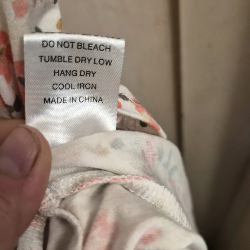 NWOT Floral Ruffle Hem Asymmetrical Midi Skirt – White with Pink Blossoms (XL) - Picture 5 of 5